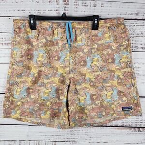 Patagonia Baggies Shorts Mens XL Regular Tan Animal Print 6 Inseam Swim Trunks